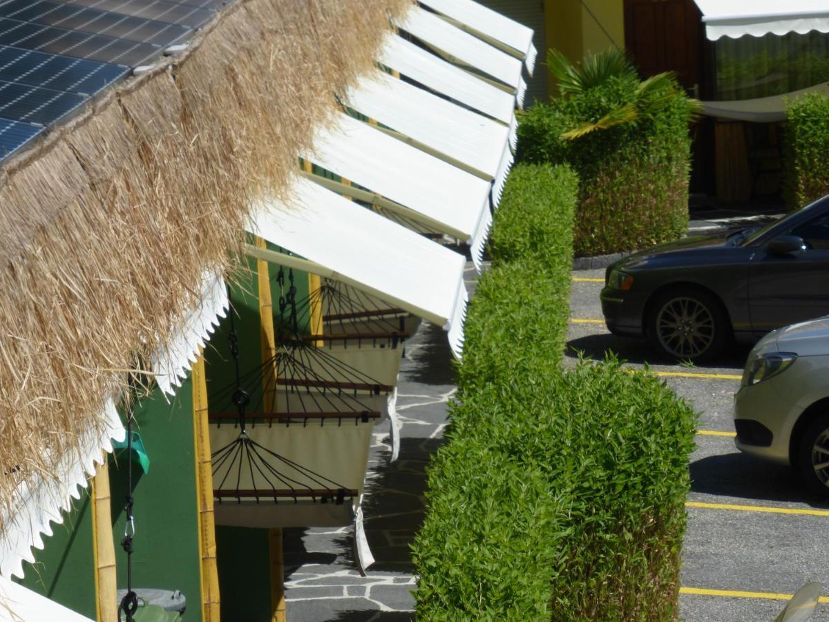 Bamboohouse Motel Riazzino Exterior photo