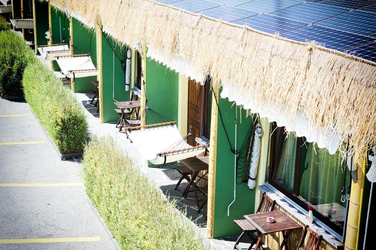 Bamboohouse Motel Riazzino Exterior photo